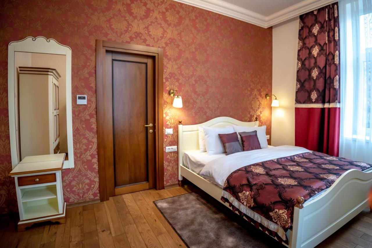 Bed and Breakfast Ana Boutique à Alba Iulia Extérieur photo