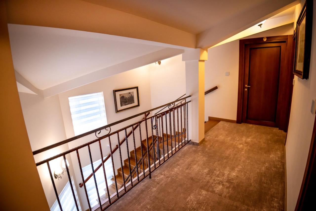 Bed and Breakfast Ana Boutique à Alba Iulia Extérieur photo